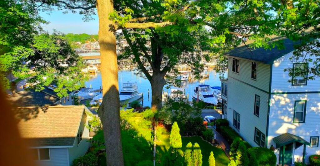 This South Haven B&B Is One Block from Lake Michigan – and Right Across from a Beloved Bakery