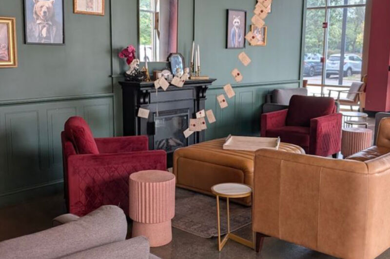 This Illinois Book Bar Lets You Sip, Read, and Stay Awhile