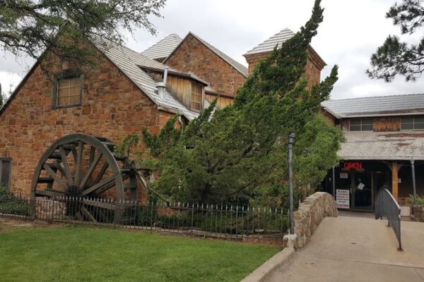 This Historic Texas Restaurant Serves Down-Home Comfort Food Beside a Working Water Wheel and Little Bridge