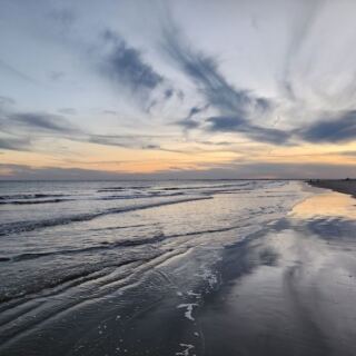 This Charming South Carolina Beach Island Is So Loved The Parking Can’t Keep Up