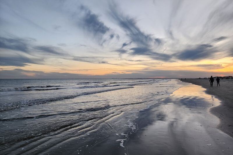 This Charming South Carolina Beach Island Is So Loved The Parking Can’t Keep Up