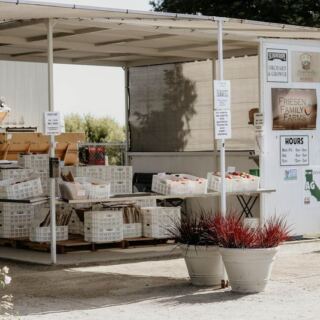 This Family-Run California Farm Stand Wins Over Food Lovers With Just-Picked Peaches And San Joaquin Valley Stone Fruit