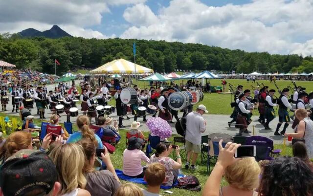 This North Carolina Mountain Festival Returns With Bagpipes, Kilts, And Highland Games