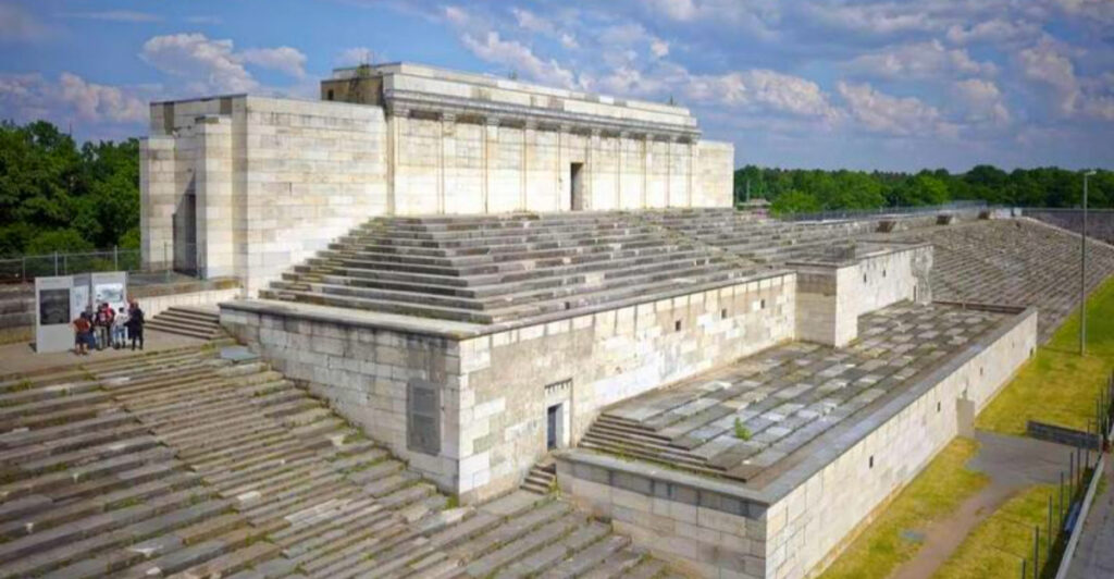 13 Places Where Architecture Was Used to Intimidate the Public