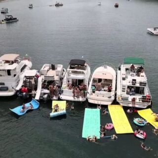 This Boat-Access Texas Cove Turns Into a Floating Party Every Weekend