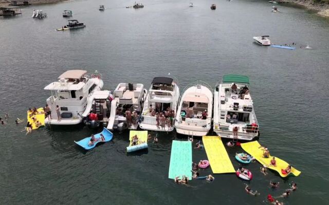 This Boat-Access Texas Cove Turns Into a Floating Party Every Weekend
