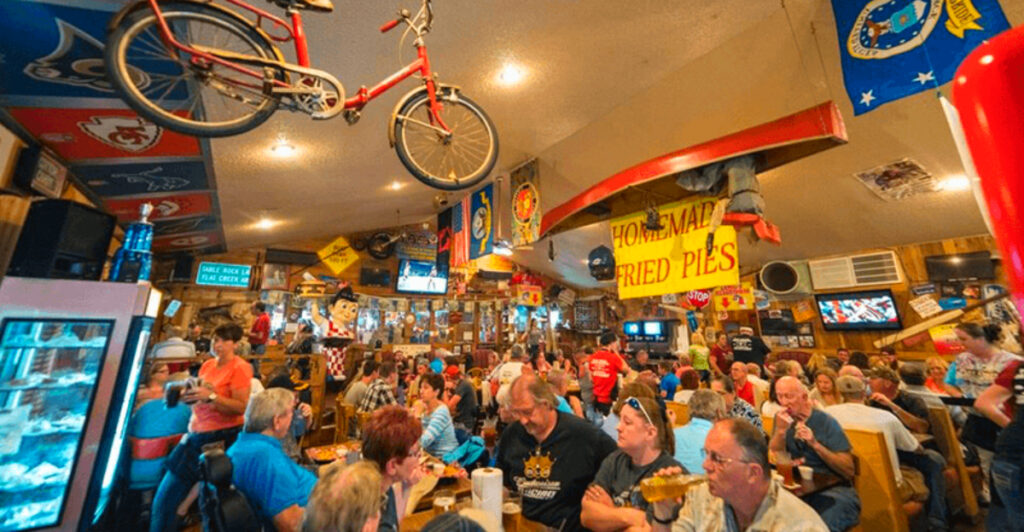 14 Missouri Catfish Restaurants Locals Keep Coming Back To