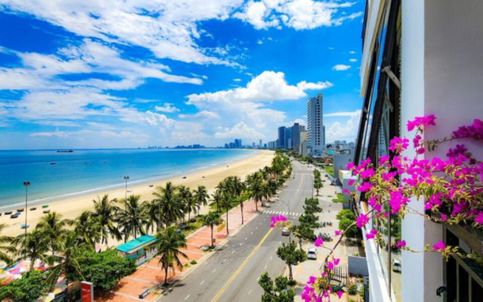 15 Places Where a Comfortable, Upscale Lifestyle Costs Less Than You Think