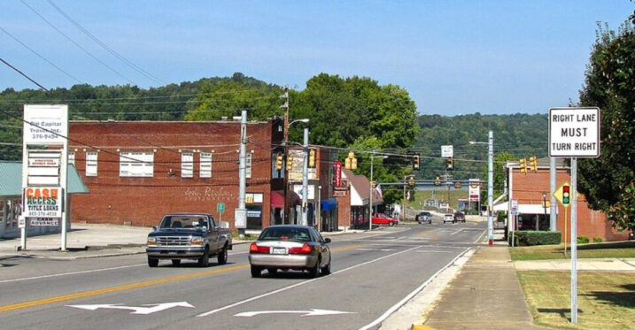 The 10 Charming Small Towns Hiding Just Beyond Knoxville That Locals Love for Slow Afternoons