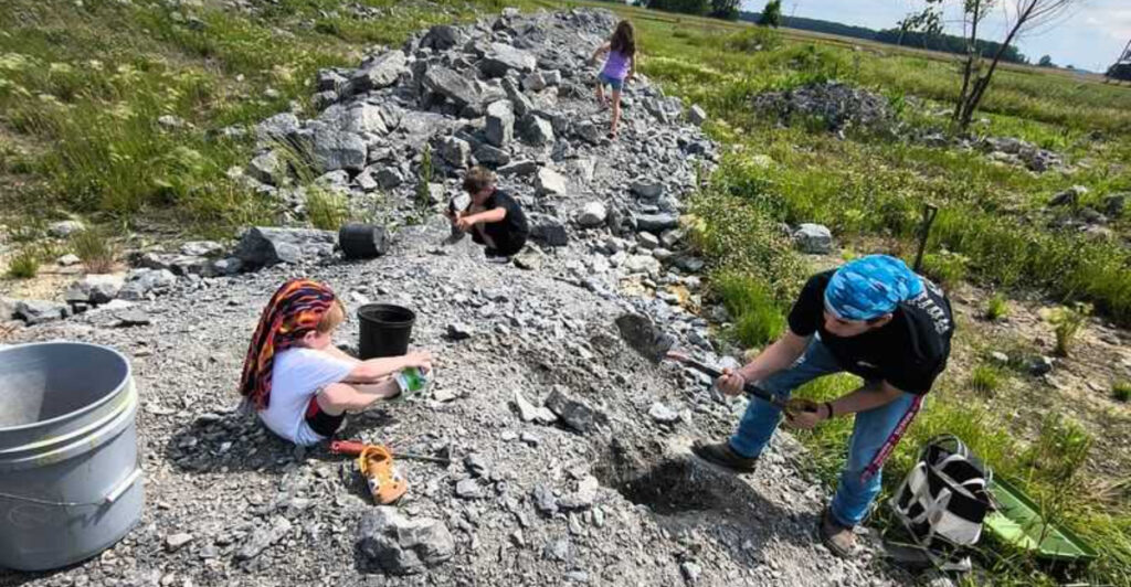 Ohio Has 10 Old Quarries and Mines Where the Best Souvenir Is the Crystal or Fossil You Dig Out Yourself