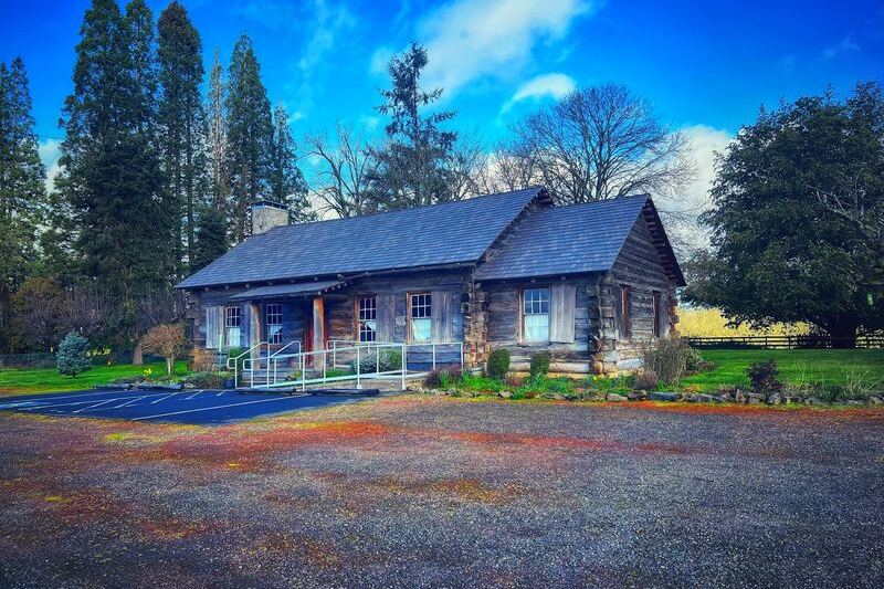This Oregon Pioneer Village Lets You Wander Old Frontier Buildings With Docents Who Bring the History Alive