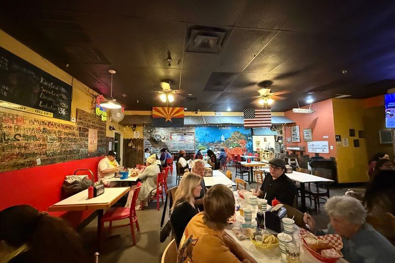 This Arizona Seafood Spot Douses Crab, Lobster, and Shrimp Boils in Its Signature Trifecta Sauce