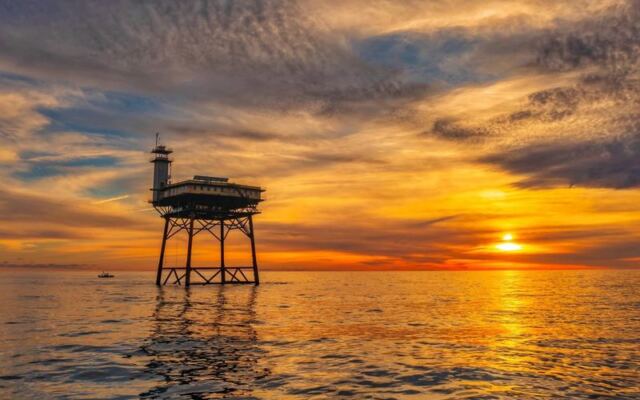 You Can Actually Sleep The Night In A North Carolina Lighthouse Tower 32 Miles Out To Sea