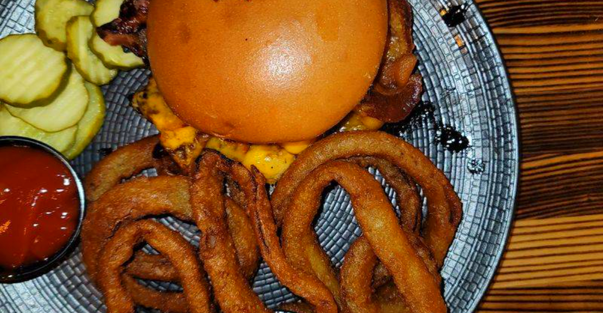 This Delaware Casino Restaurant Serves Huge Comfort-Food Plates and House-Made Onion Rings