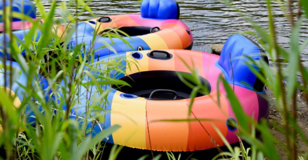 These 10 Ohio River Tubing Spots Are Made For Lazy Summer Floating