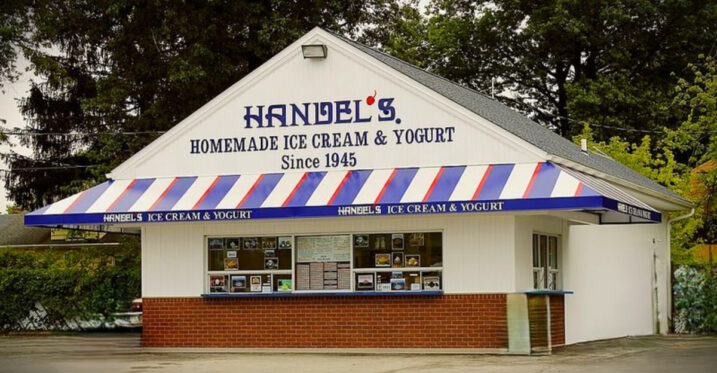 10 Tiny Ohio Towns Hiding The Best Summer Treats Behind A Dairy Bar Window
