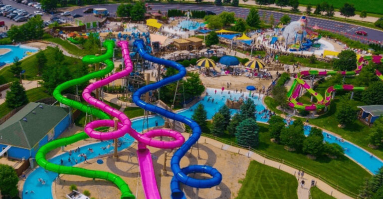 This Massive Illinois Waterpark Turns 58 Acres Into a Summer Playground