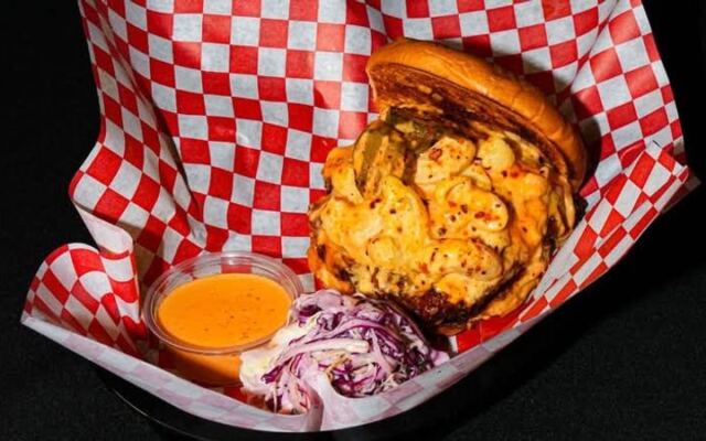 13 California Fried Chicken Spots That Locals Can’t Get Enough Of
