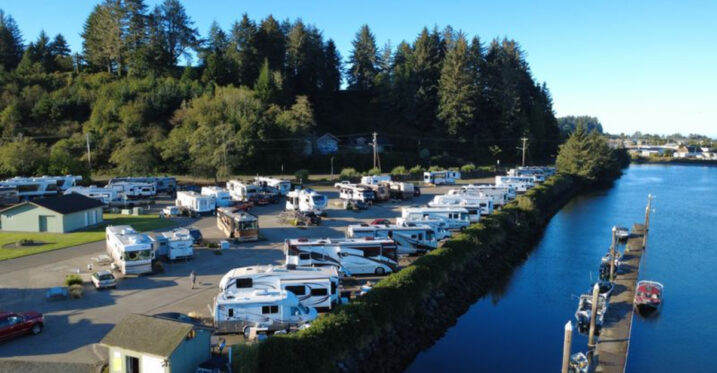 This Oregon Coast RV Park Takes You From Crabbing Boat to Dinner Table