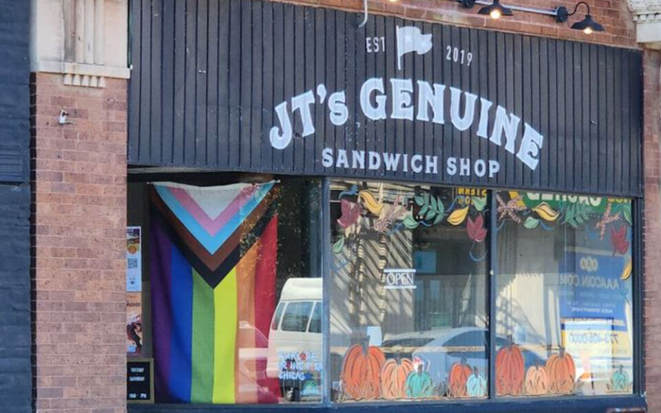 This Illinois Sandwich Shop’s Double-Patty Burger Won Chicago’s People’s Choice Crown