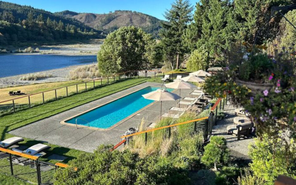 This Oregon Adults-Only Getaway Feels Like a Secret Retreat for Two
