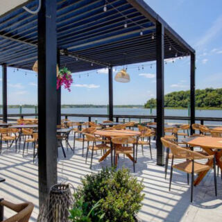 This New Jersey Riverside Bar Has Boats, Sunsets, And Summer Live Music
