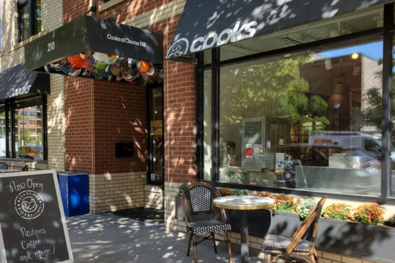 This Minnesota Cooking School Once Hosted Jacques Pépin For Just Eight Students