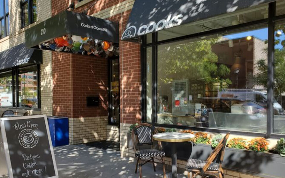 This Minnesota Cooking School Once Hosted Jacques Pépin For Just Eight Students