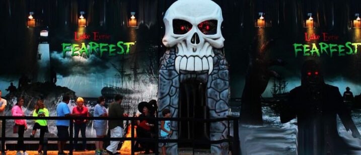 One Of Ohio’s Most Terrifying Haunted Attractions Hides Inside A Ghostly Old Manor