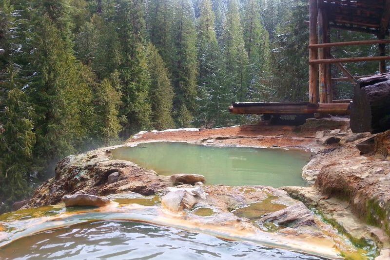 You Can Soak In 110-Degree Oregon Water While Snow Drifts Down Around Your Shoulders