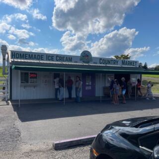 At This New Jersey Farm Market, Homemade Ice Cream Comes With Goats Nearby On The Lawn