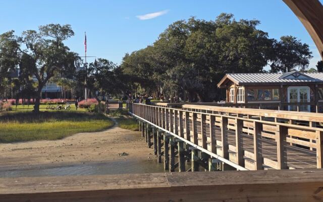 This South Carolina Restaurant Sets Romantic Riverfront Tables On A Breezy Daniel Island Terrace