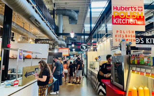 You Walk Into These 12 Secret Ohio Neighborhood Markets For One Thing And Lose The Afternoon