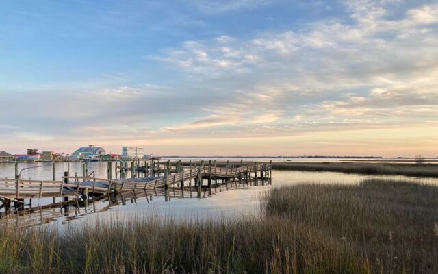 You Might Be Surprised That One Of America’s Happiest Towns Is This Tiny North Carolina Seaside Spot