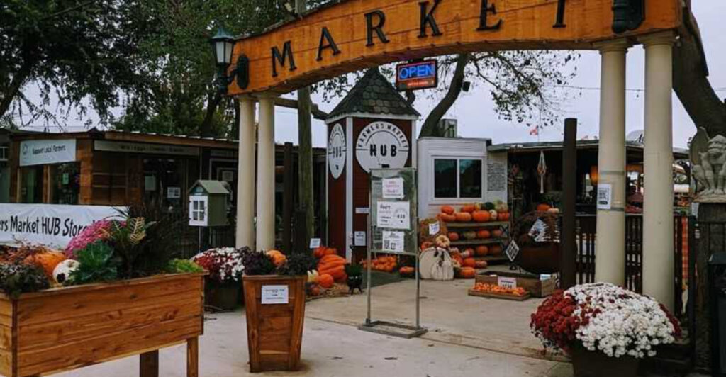 This Oklahoma Farm Market Has Fresh Produce, Local Treats, And Goats To Feed