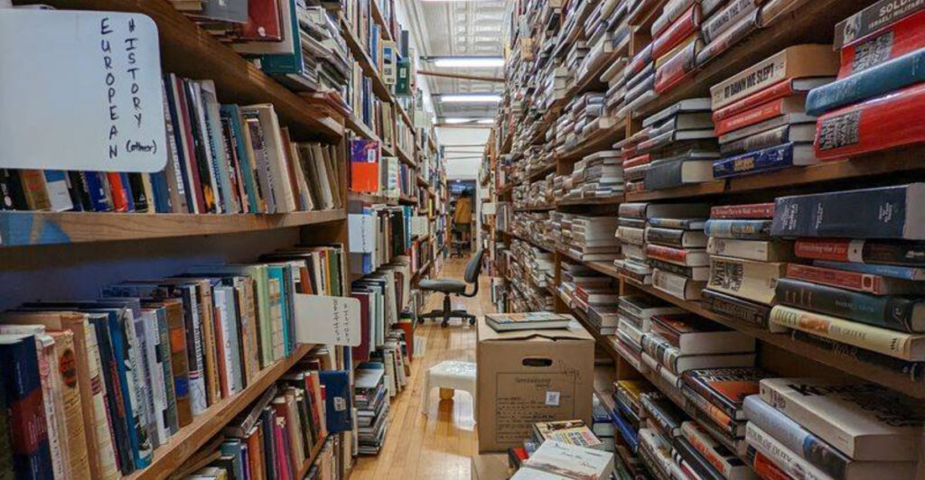 15 Illinois Used Bookstores That Belong on Every Book Lover’s Bucket List