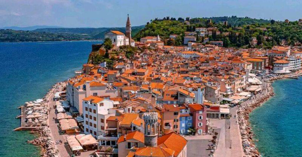 15 Safe and Beautiful European Destinations for Traveling Alone