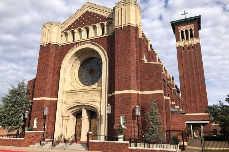 This Beautiful Oklahoma Cathedral Rises Out of the Plains Like It Belongs in Europe