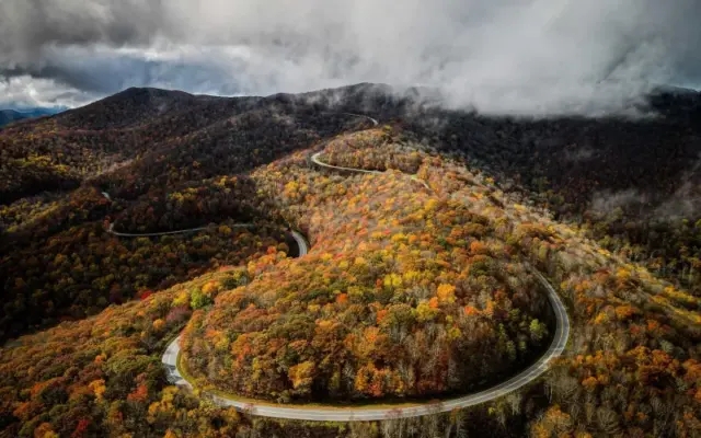 This 43-Mile North Carolina Scenic Drive Feels Better Than Any Meditation App