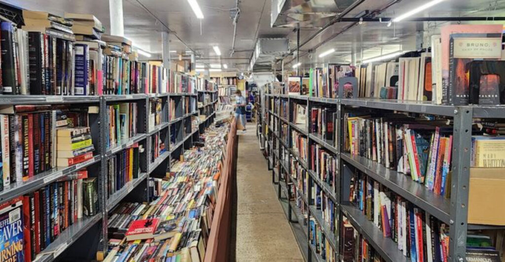 A 100-Year-Old New Jersey Dairy Barn Now Gives Used-Book Hunters Room After Room To Wander