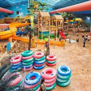 This New Jersey Water Park Mixes Indoor Slides, a Lazy River, and an Arcade