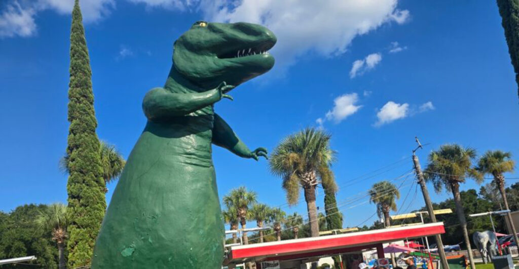 This Florida Mini Golf Course Is Famous for Giant Dinosaurs From the 1950s