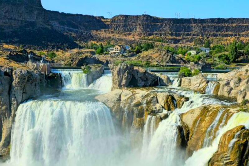 13 Incredible Stops Along Idaho’s Snake River