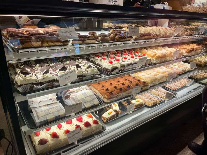 A Bakery Case That Stops You in Your Tracks A Bakery Case That Stops You in Your Tracks