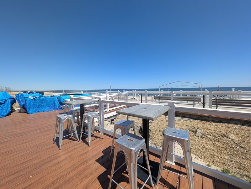 A Beachfront Setup Built for Staying Awhile A Beachfront Setup Built for Staying Awhile