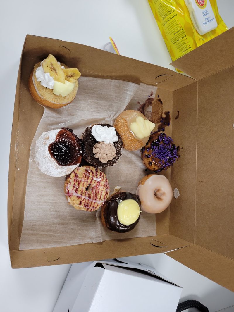 A Box Made For Sharing Without Overthinking A Box Made For Sharing Without Overthinking