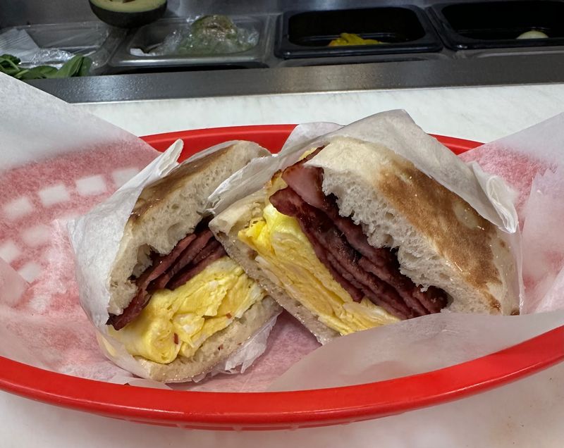 A Breakfast Menu That Earns Its Own Fan Club