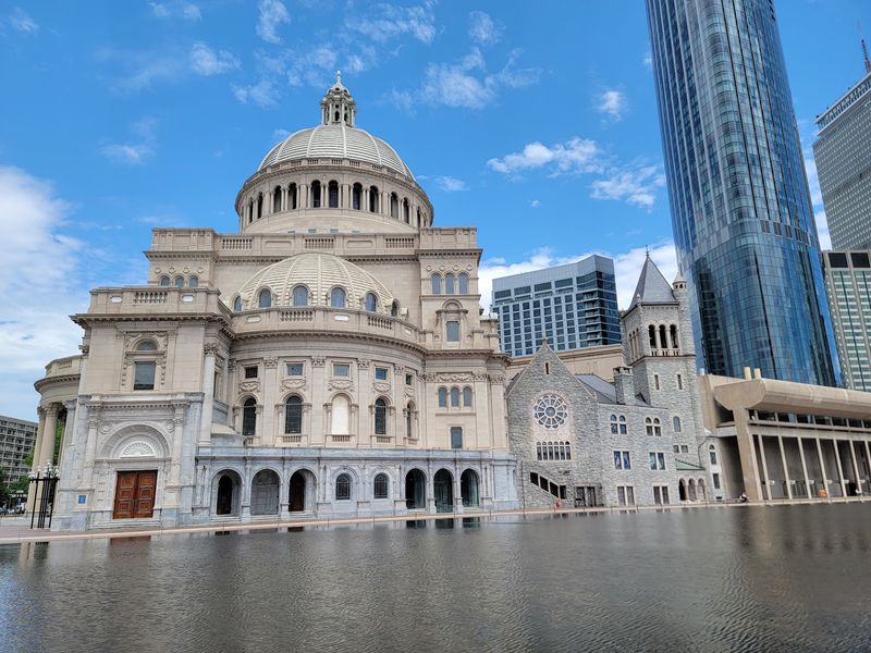 A Building That Impresses Before You Enter A Building That Impresses Before You Enter