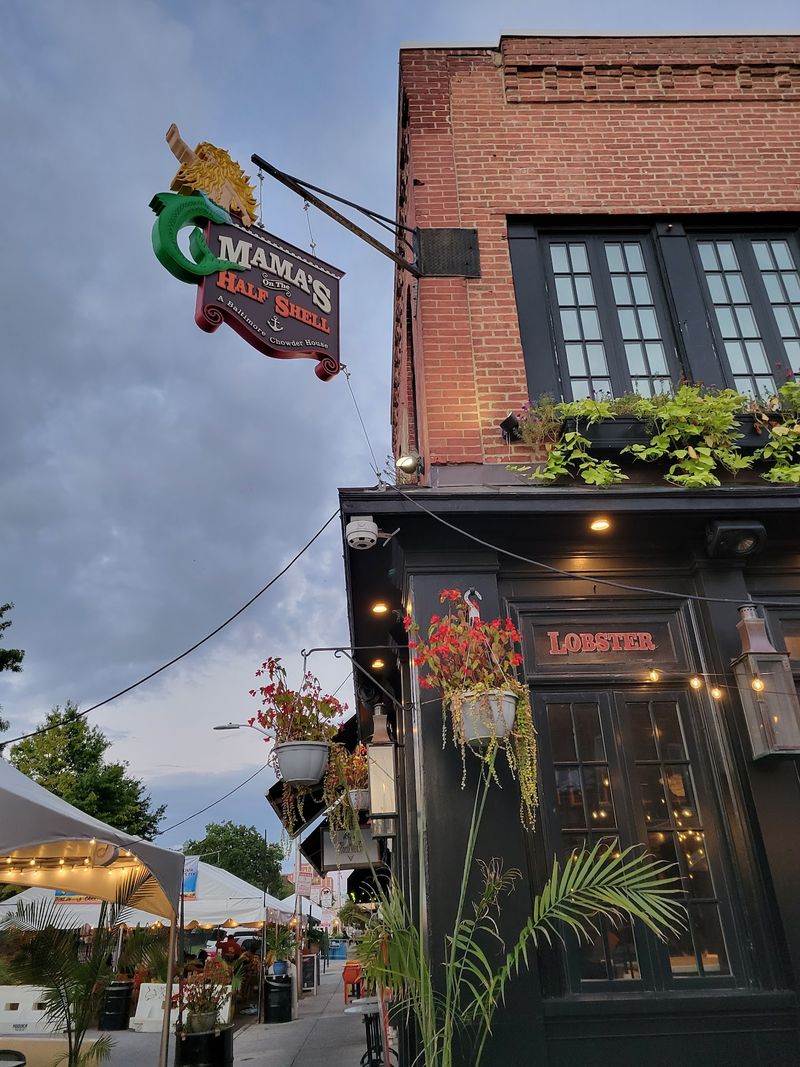 A Canton Corner With an Old-School Heart