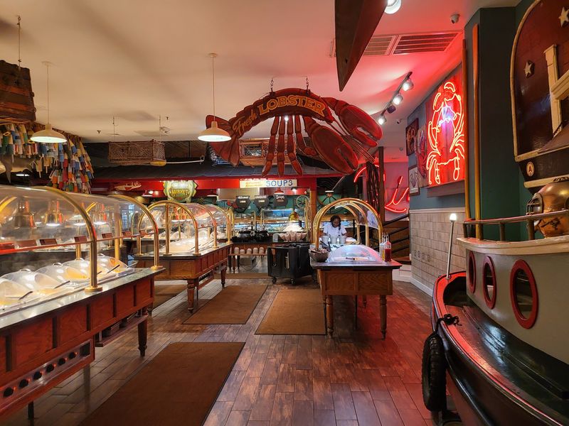 A Dessert Bar Like Its Own Restaurant